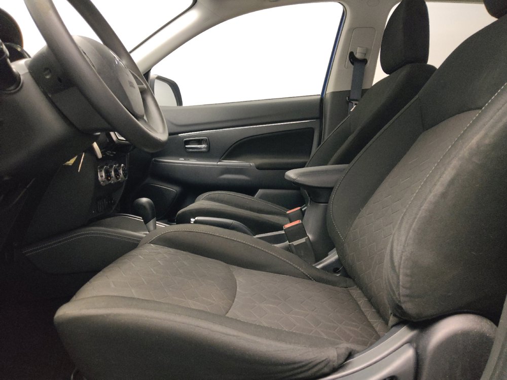 Used 2020 Mitsubishi Outlander Sport ES FWD image 17