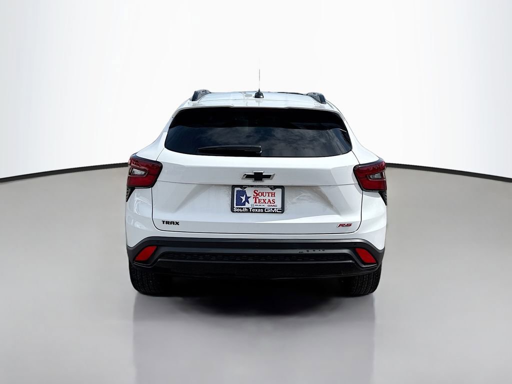 Used 2026 Chevrolet Trax RS w/ Driver Confidence Package FWD image 6