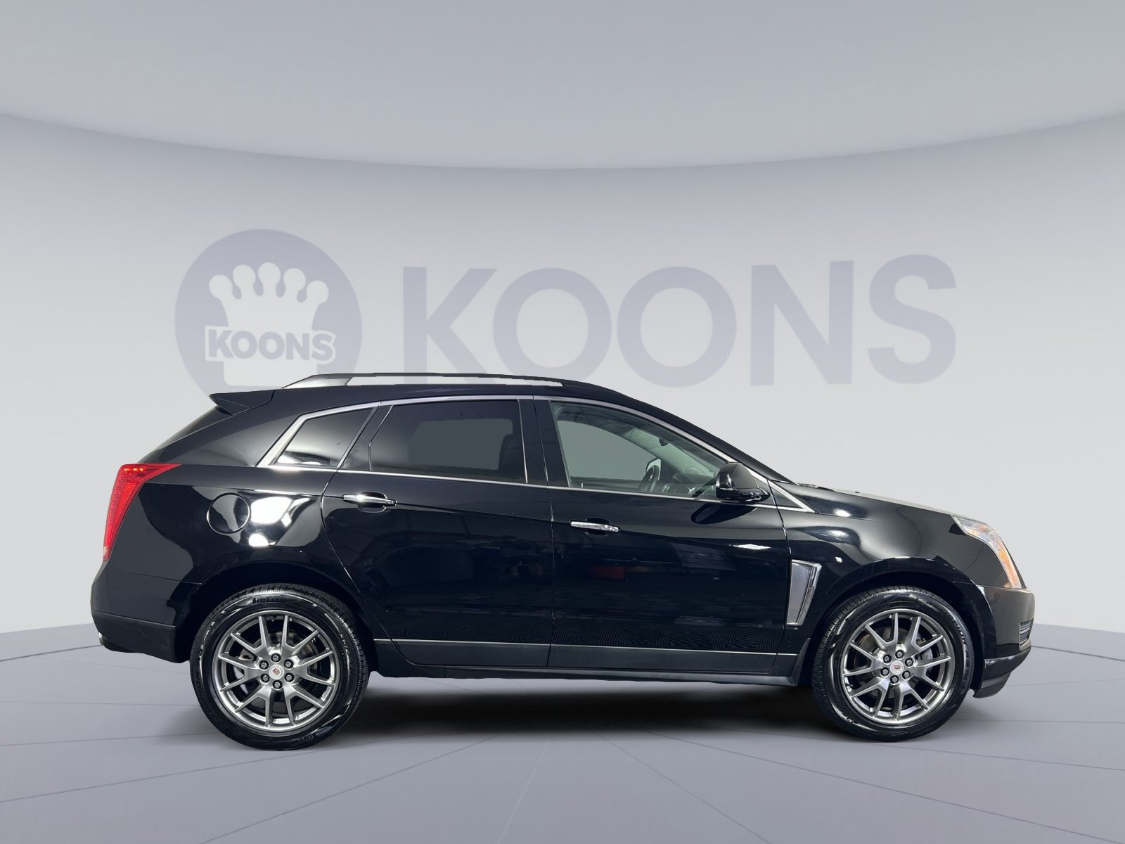 Used 2015 Cadillac SRX FWD image 12