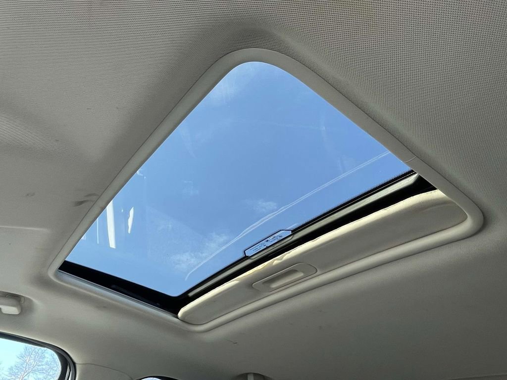 Used 2019 Ford EcoSport SE image 19