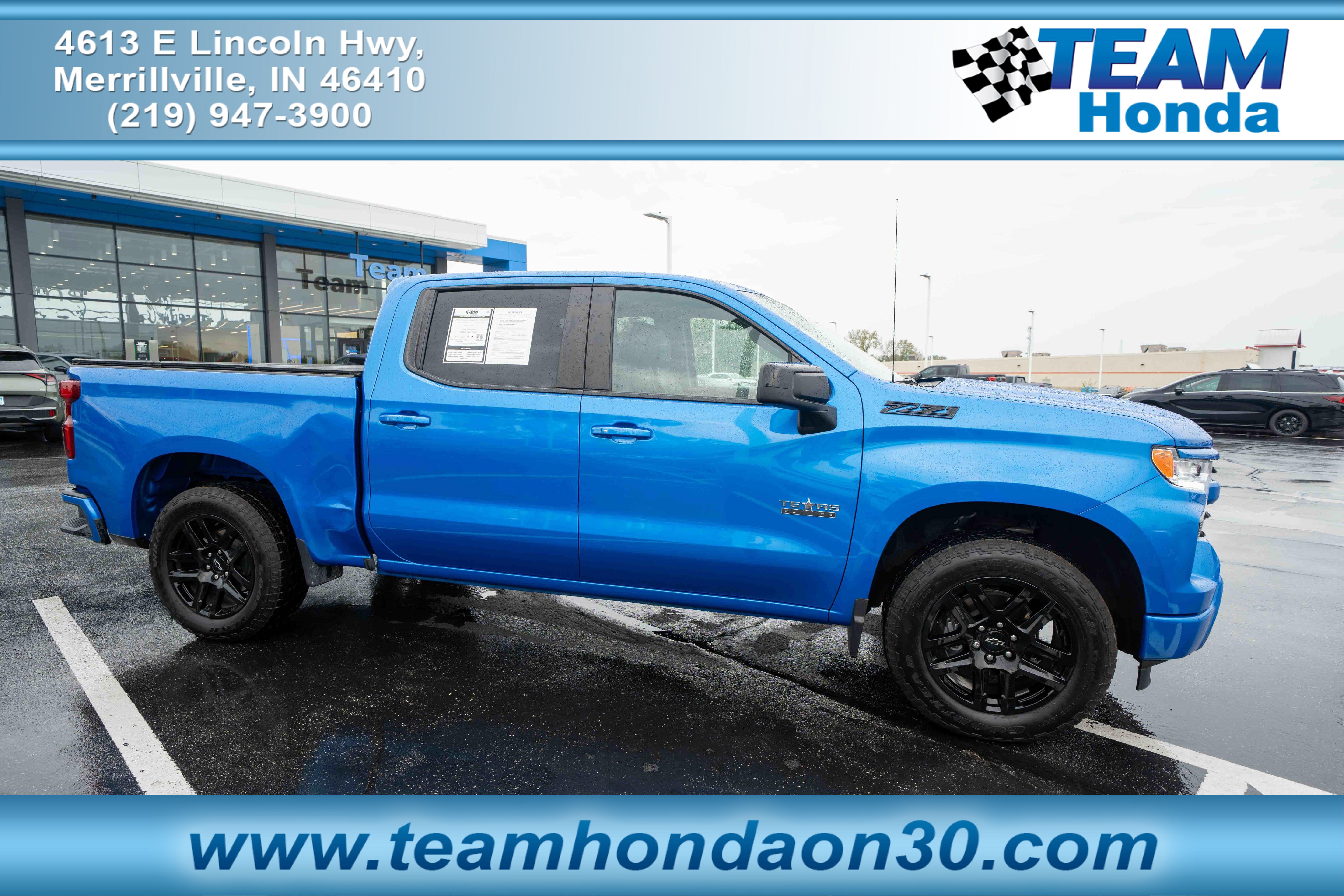 Used 2025 Chevrolet Silverado 1500 RST w/ Texas Edition Plus AWD/4WD image 1
