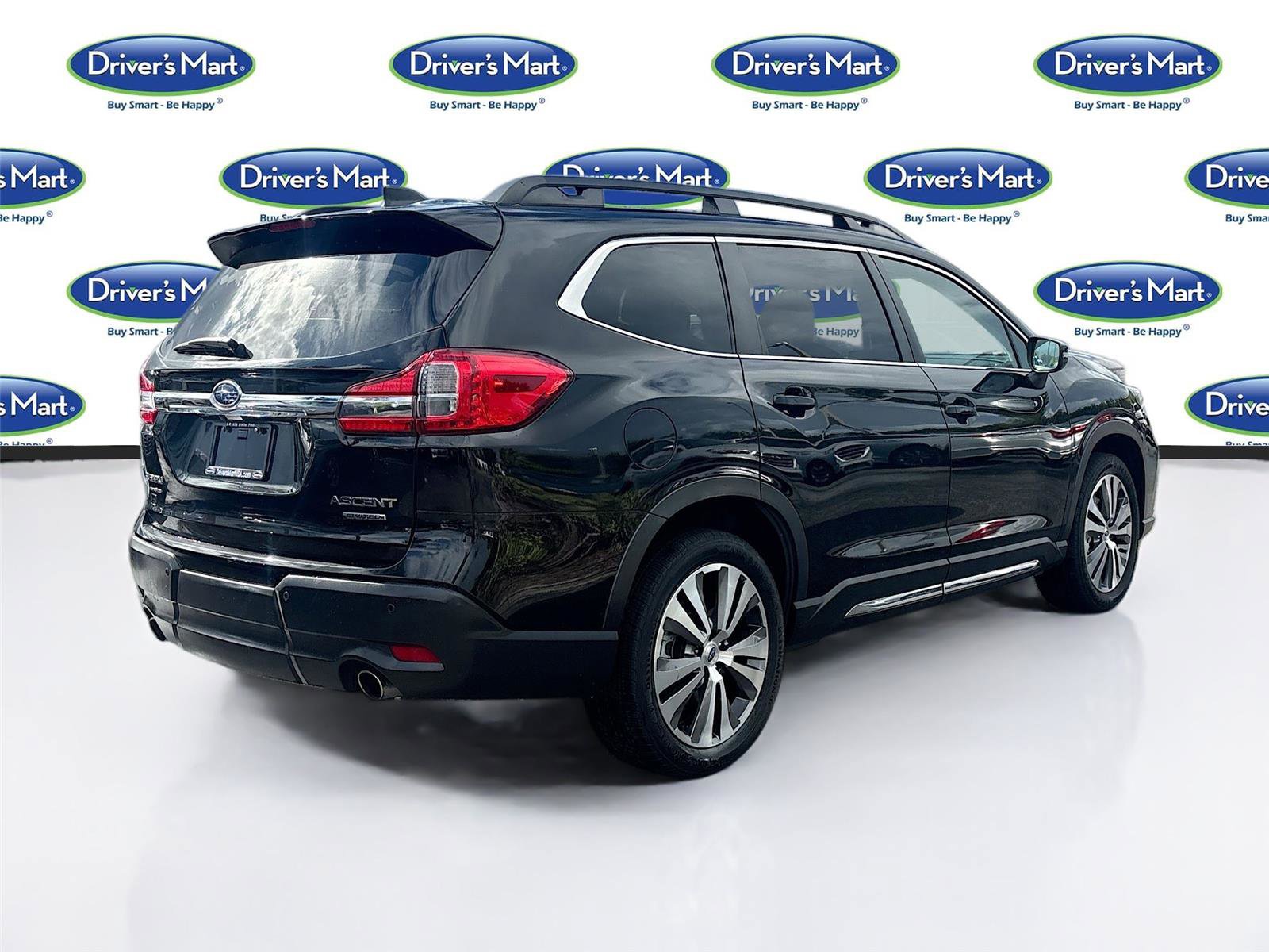 Used 2022 Subaru Ascent Limited image 8