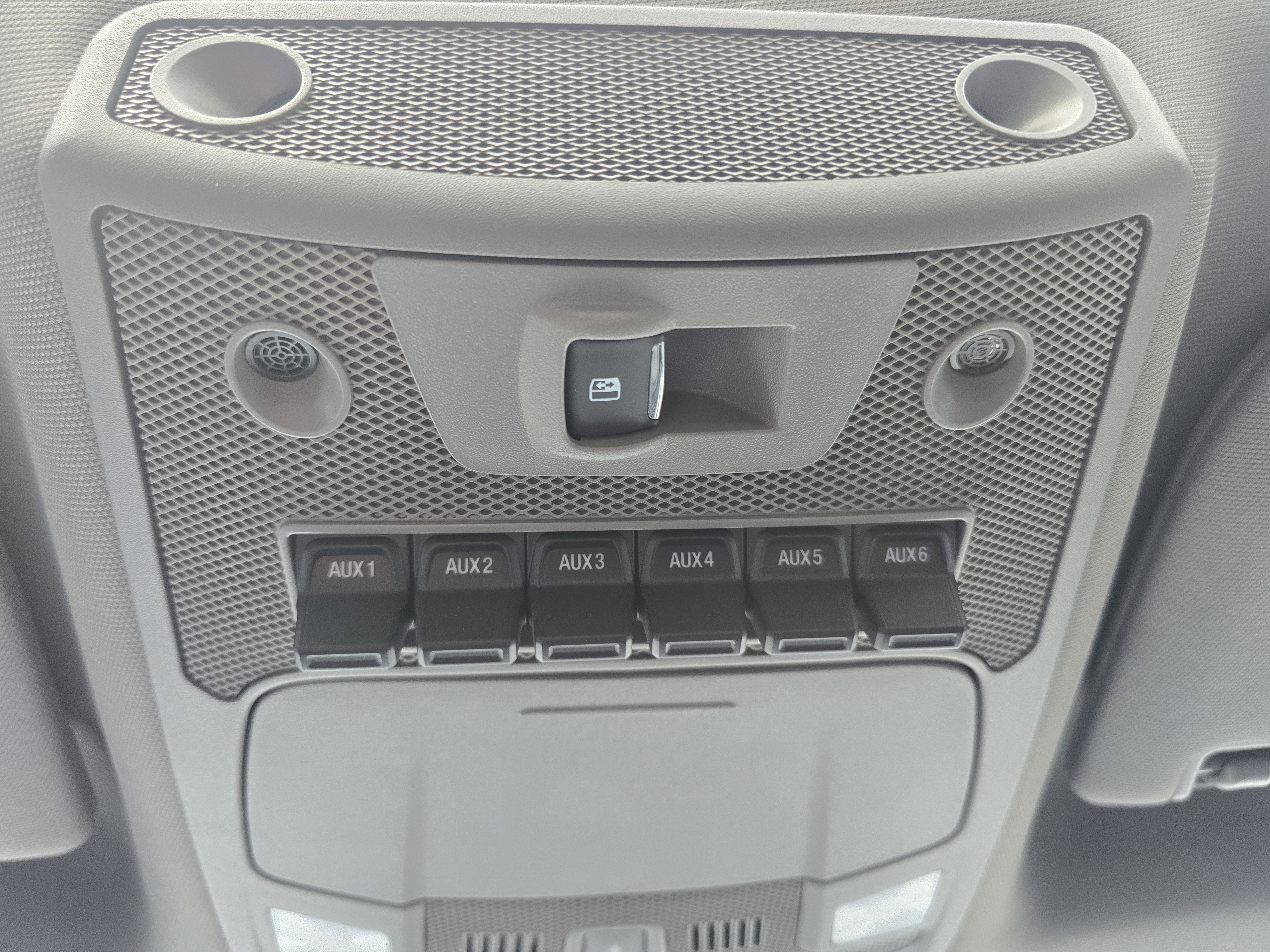 Used 2021 Ford F350 Lariat image 34