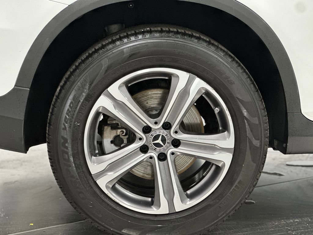 Used 2021 Mercedes-Benz GLC 300 image 25
