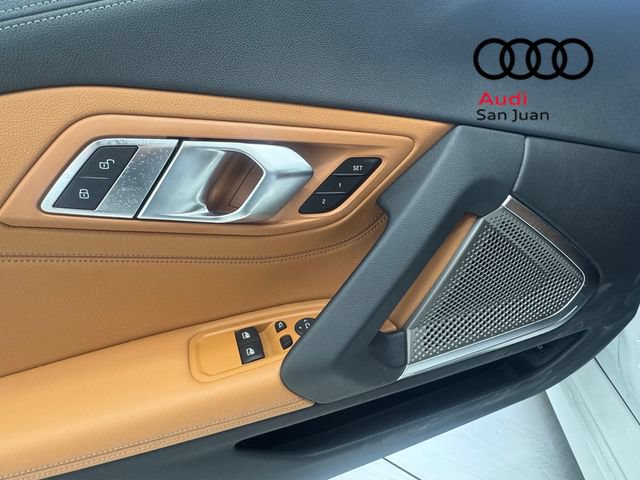 Used 2025 BMW Z4 M40i w/ Premium Package RWD image 26