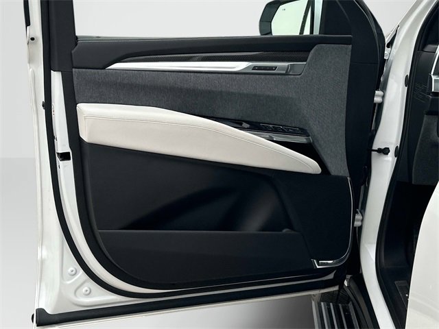 Certified 2025 Cadillac Escalade V image 13