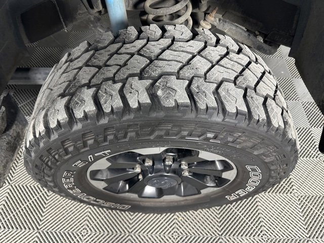 Used 2017 RAM 2500 Power Wagon w/ Leather & Luxury Group image 8