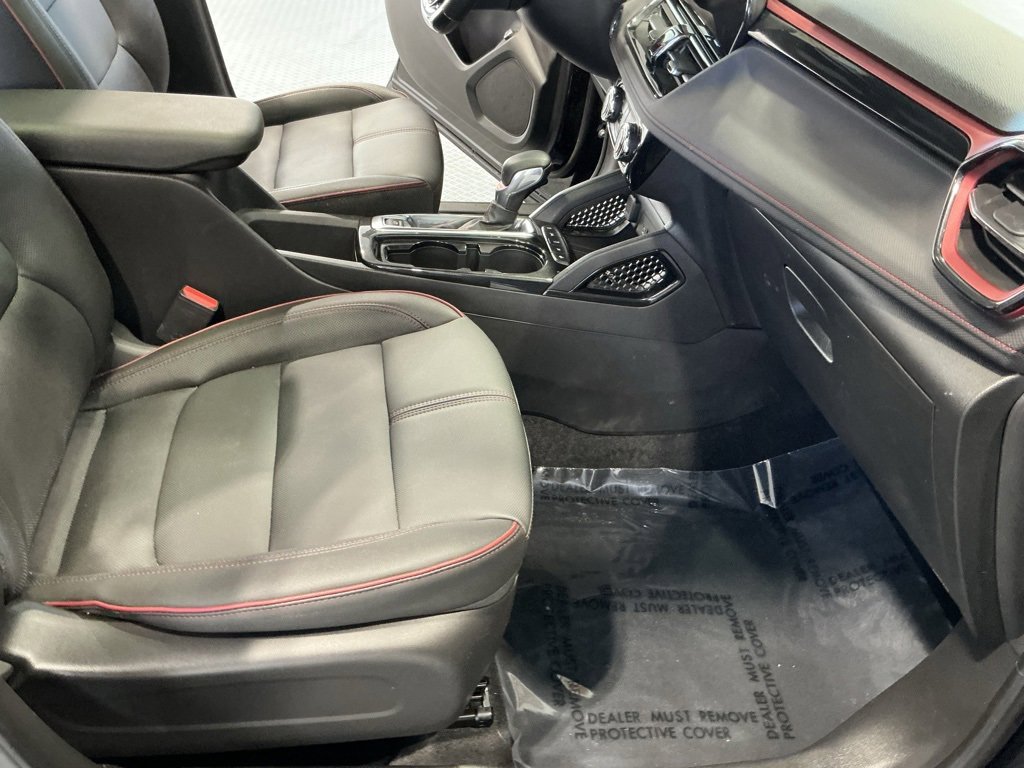 Used 2025 Chevrolet TrailBlazer RS w/ Convenience Package image 26