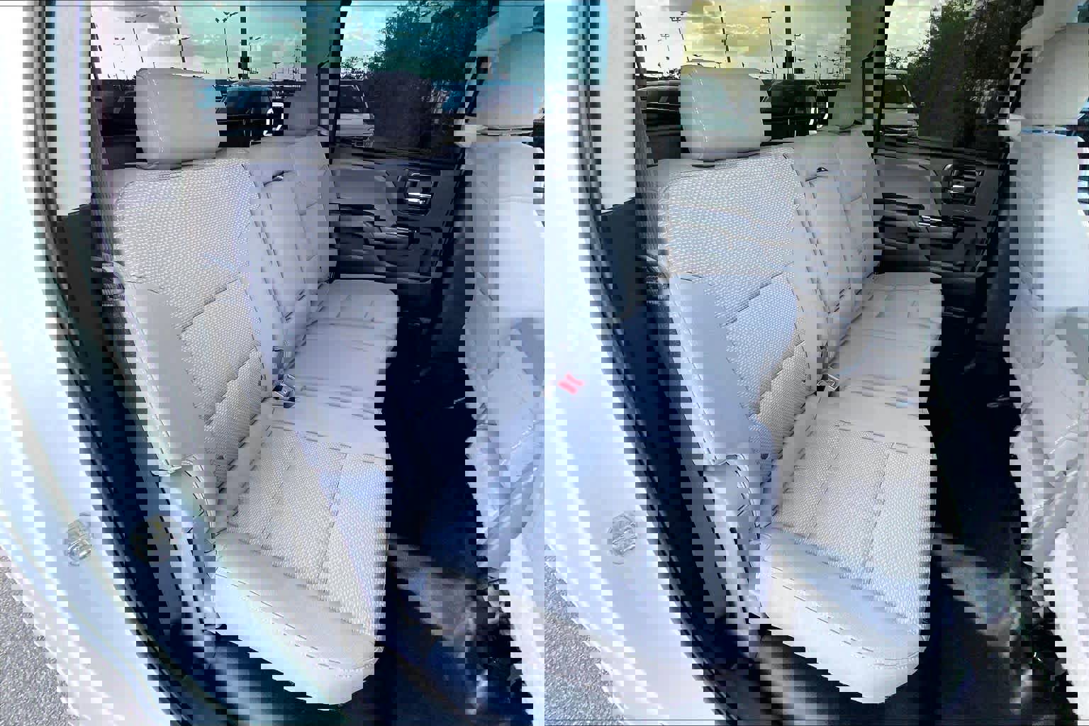 Used 2018 GMC Sierra 2500 4x4 Crew Cab w/ Sierra Convenience Package image 19