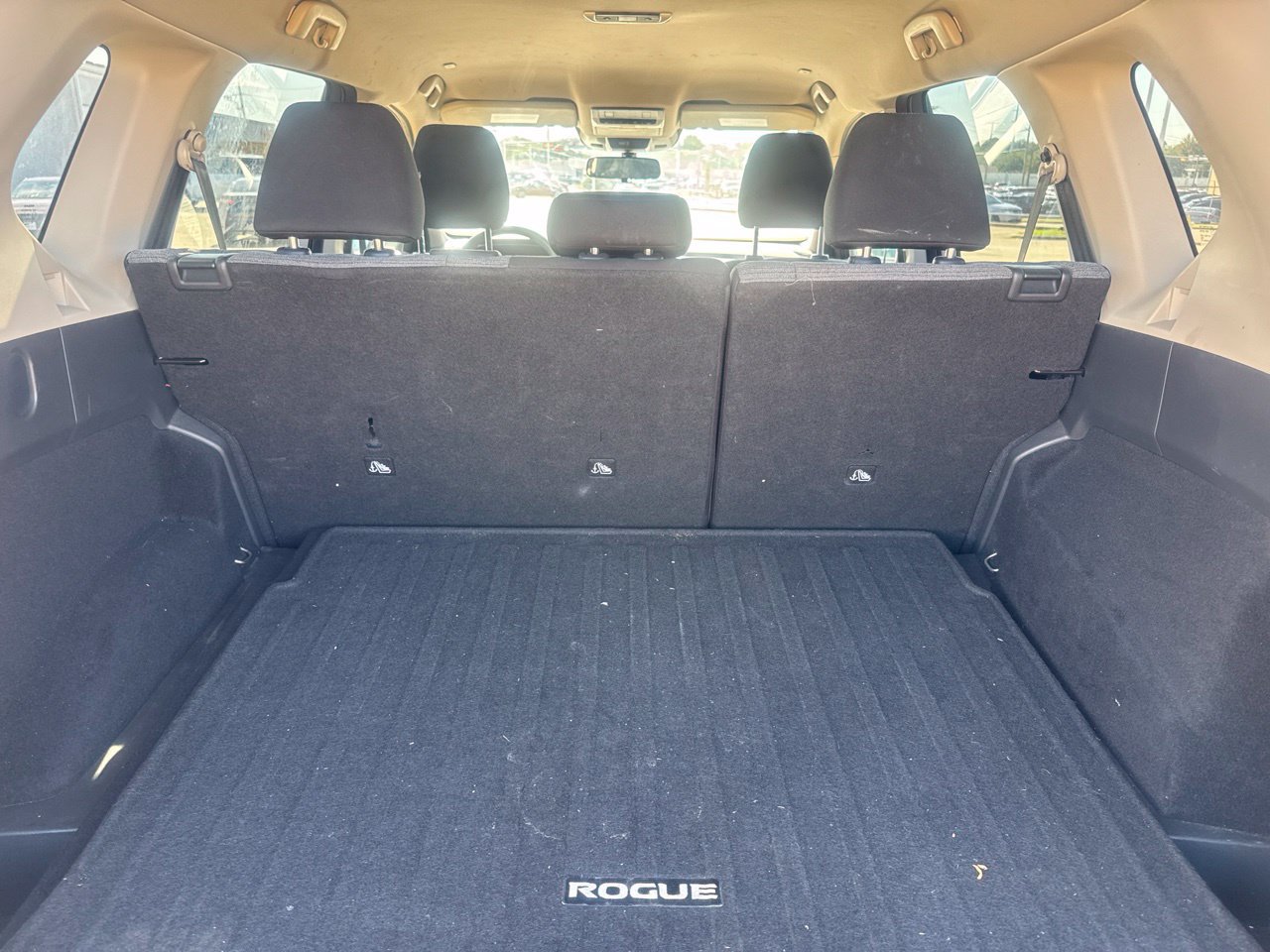 Certified 2023 Nissan Rogue SV FWD image 41