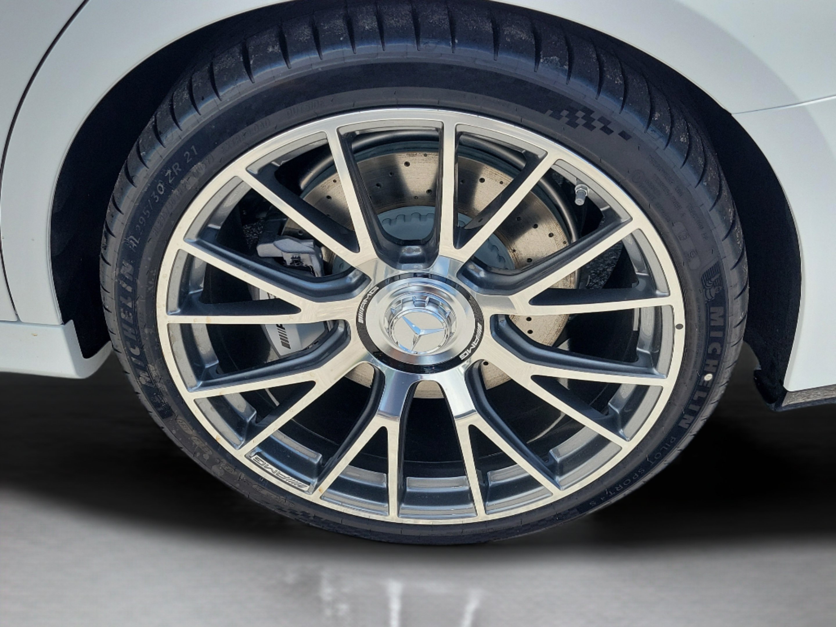 New 2026 Mercedes-Benz E 53 AMG e 4MATIC Sedan image 30