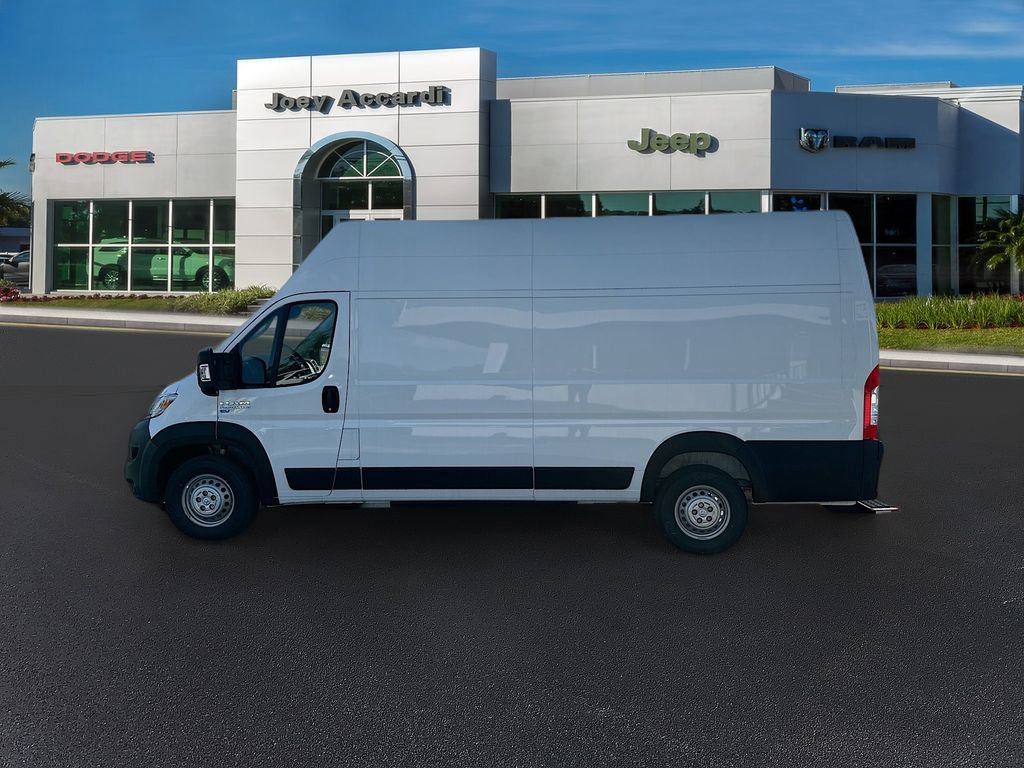 Used 2024 RAM ProMaster 3500 w/ Delivery Van Package image 4