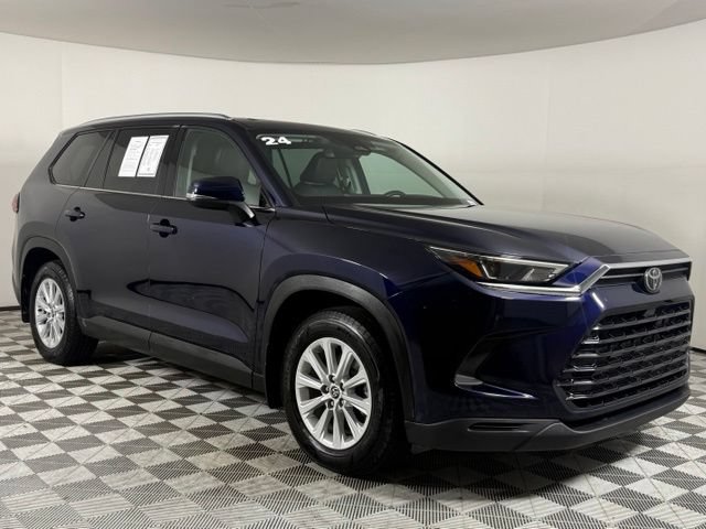 Used 2024 Toyota Grand Highlander FWD image 10