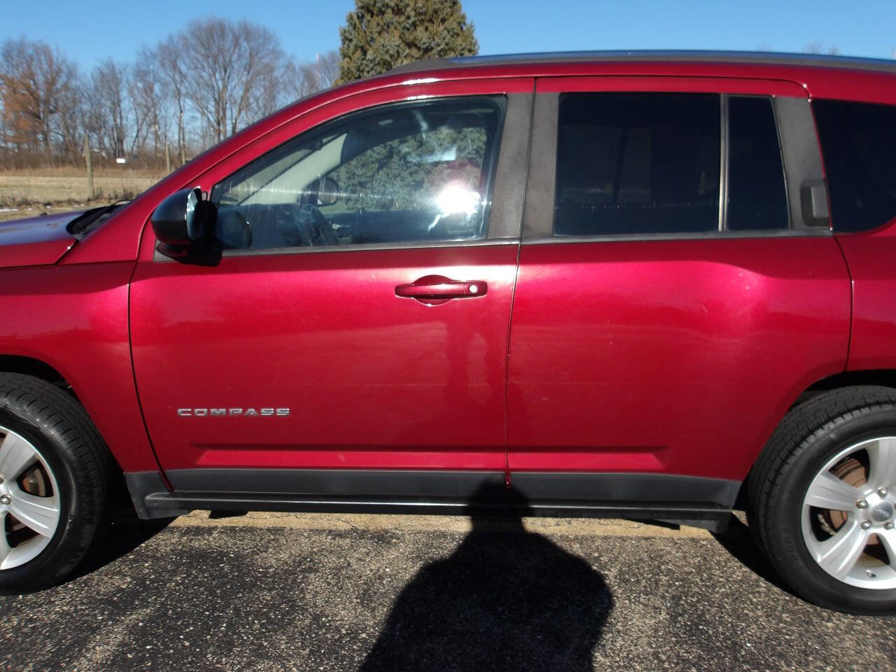 Used 2012 Jeep Compass Latitude w/ Sun/Sound Group image 30