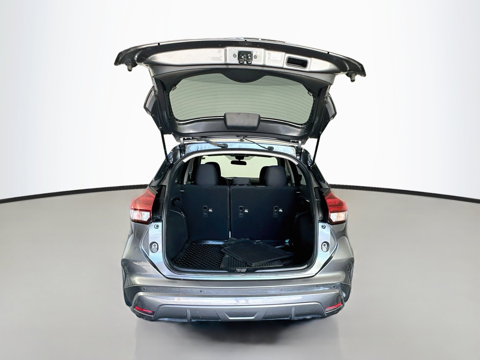 Certified 2022 Nissan Kicks S FWD image 24