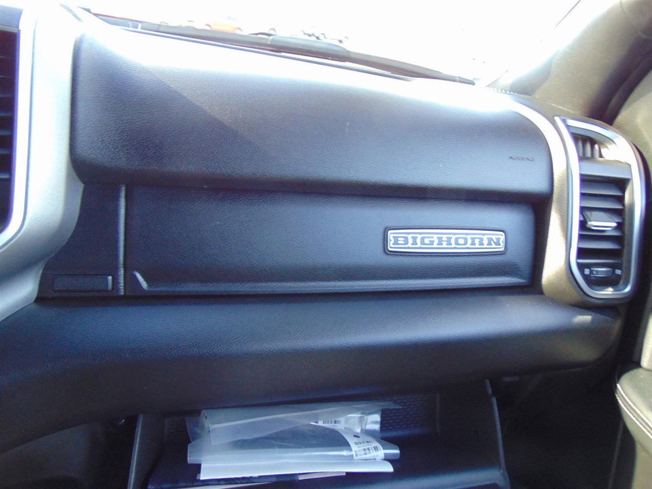 Used 2024 RAM 2500 Big Horn w/ Bed Utility Group image 29