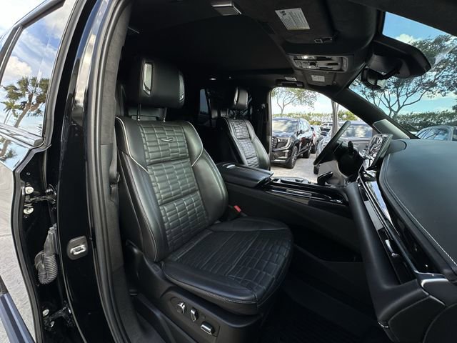 Certified 2023 Cadillac Escalade V AWD/4WD image 34