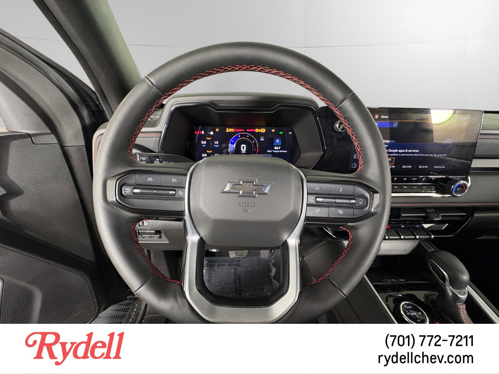 Used 2025 Chevrolet Colorado Z71 w/ Technology Package image 13