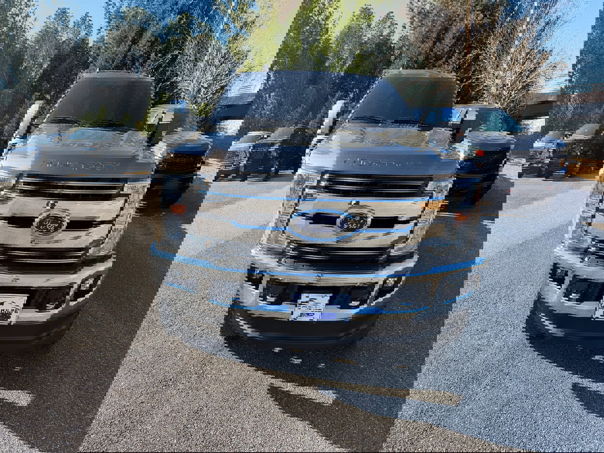 Used 2019 Ford F250 Lariat w/ Chrome Package image 2