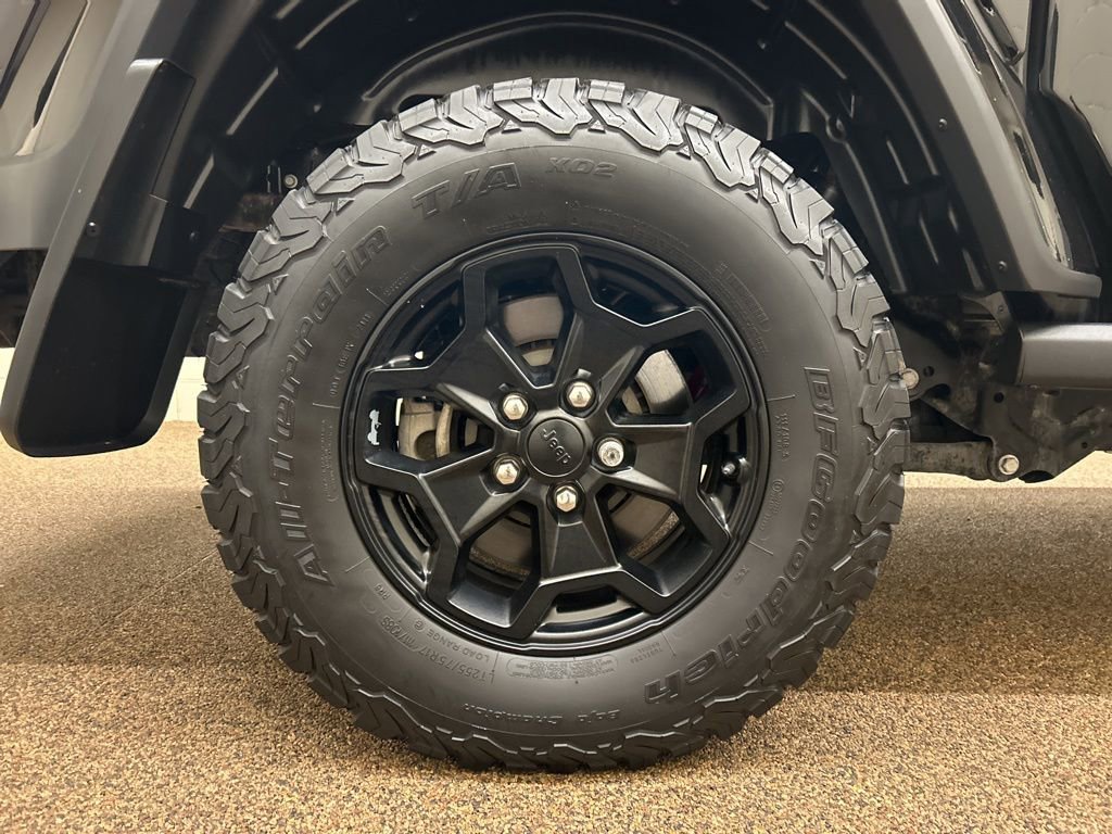 Used 2021 Jeep Gladiator Mojave AWD/4WD image 26
