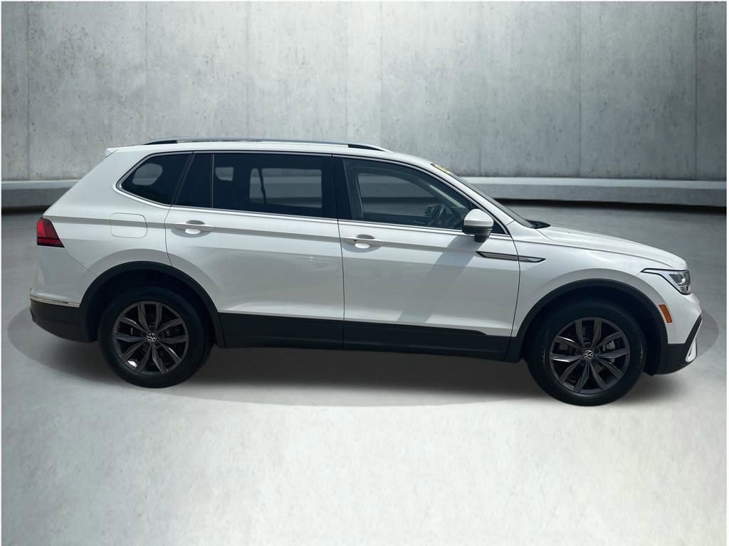 Used 2023 Volkswagen Tiguan SE FWD image 7