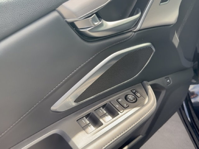 Used 2020 Acura RDX FWD image 13