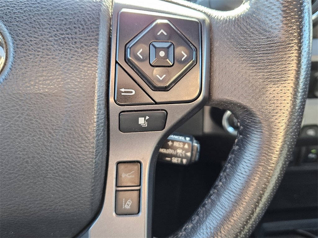 Used 2020 Toyota Tacoma TRD Off-Road image 23