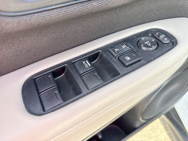 Used 2022 Honda HR-V LX image 13