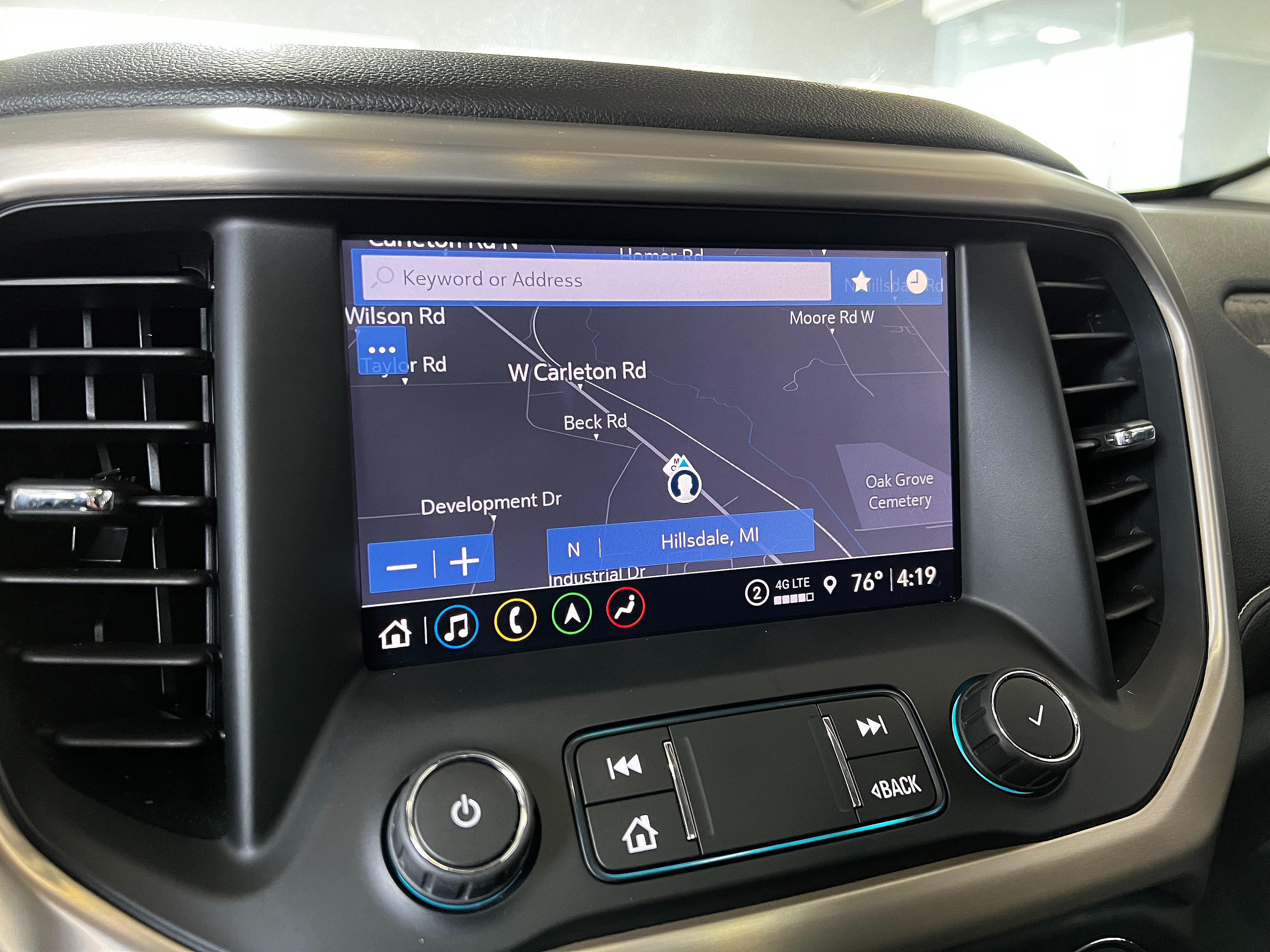 Used 2021 GMC Acadia Denali w/ GMC Pro Grade Package AWD/4WD image 19