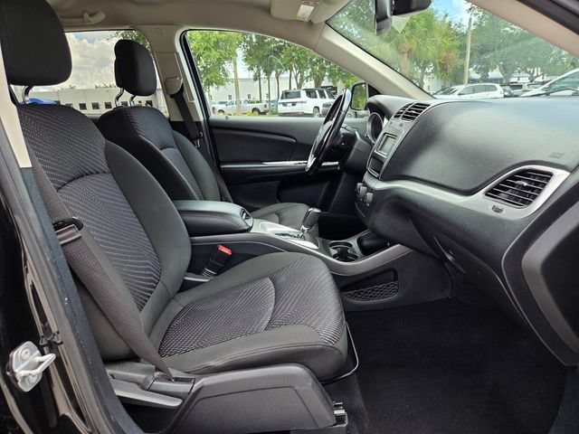 Used 2020 Dodge Journey SE w/ SE Popular Equipment Group FWD image 19