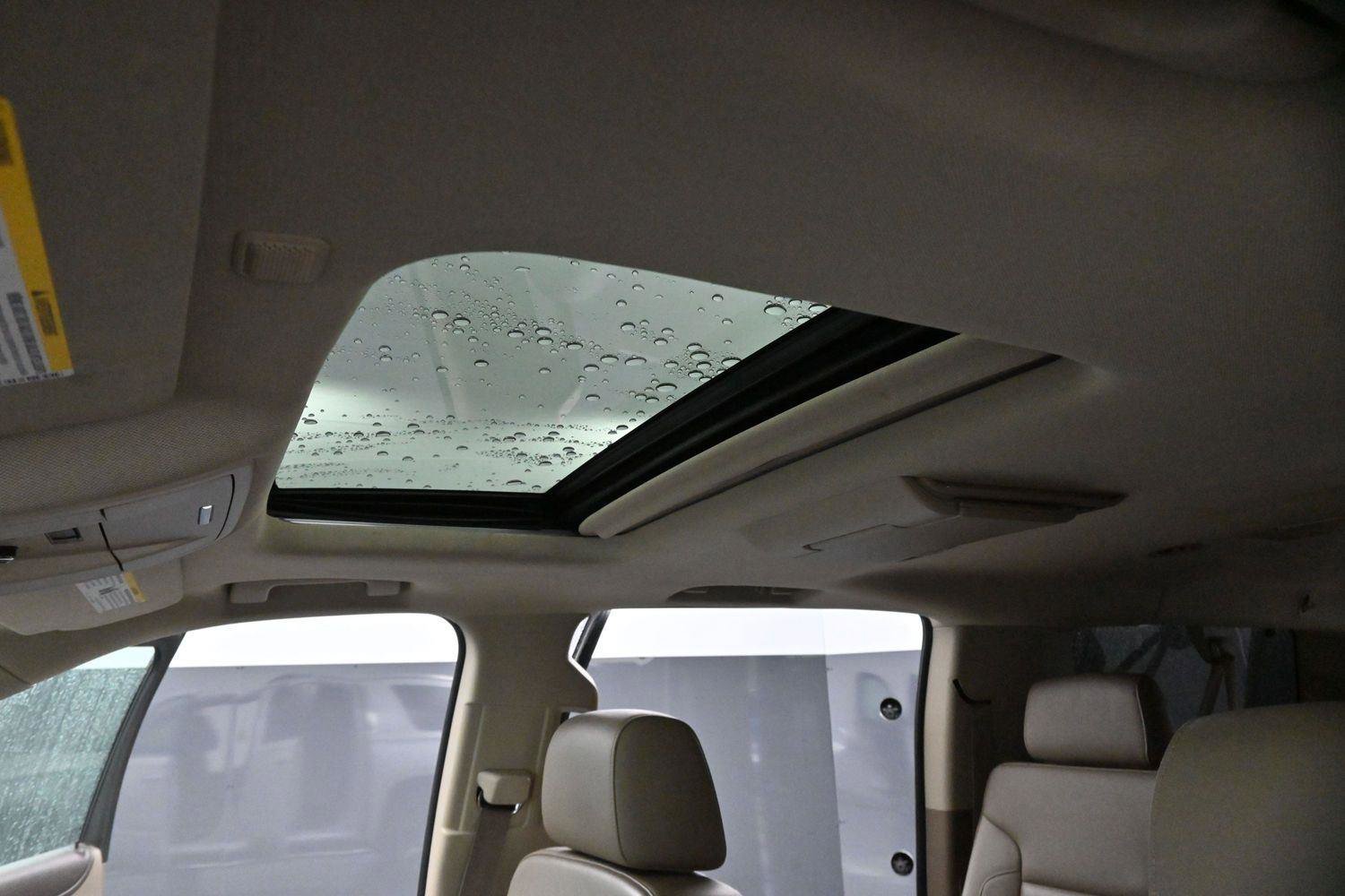 Used 2016 Chevrolet Suburban LTZ AWD/4WD image 32