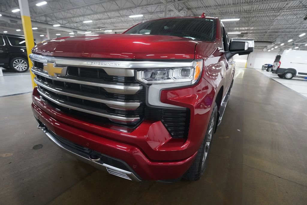 Certified 2023 Chevrolet Silverado 1500 High Country w/ Technology Package AWD/4WD image 21