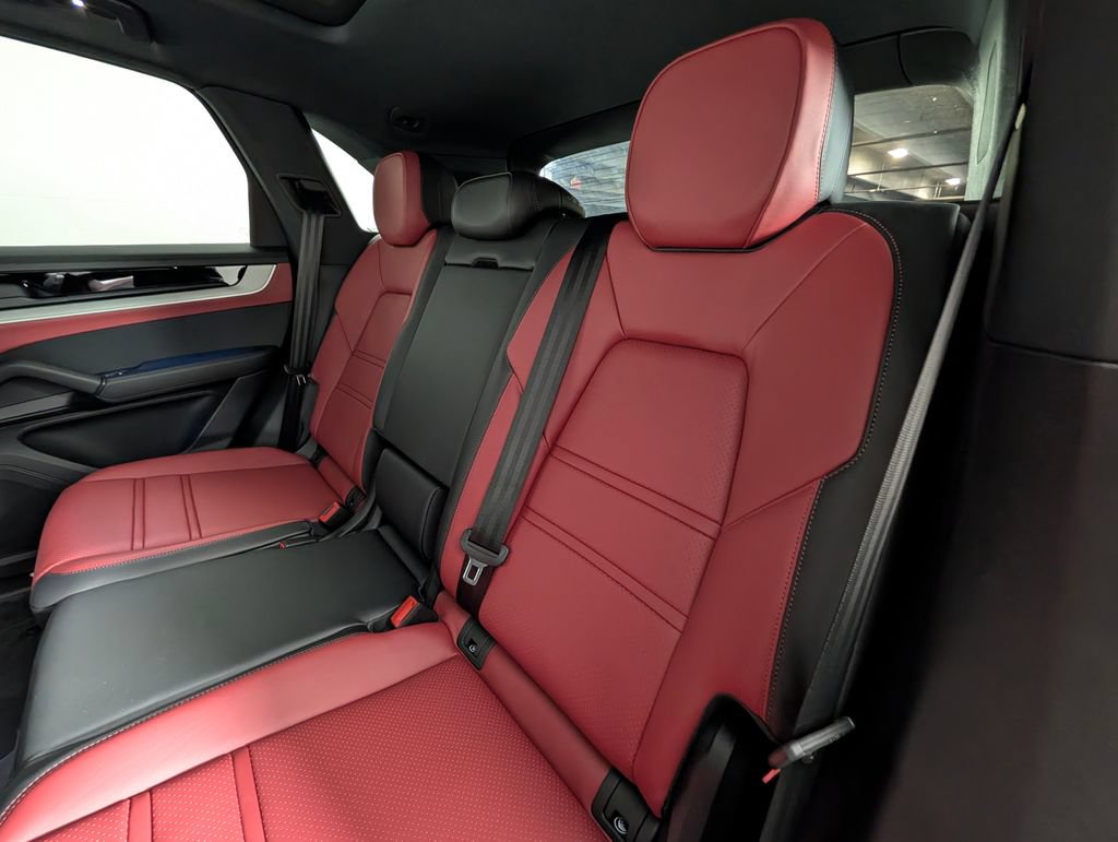 New 2026 Porsche Cayenne S AWD/4WD image 24