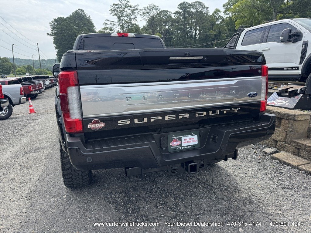 Used 2017 Ford F250 Platinum w/ Platinum Ultimate Package AWD/4WD image 9