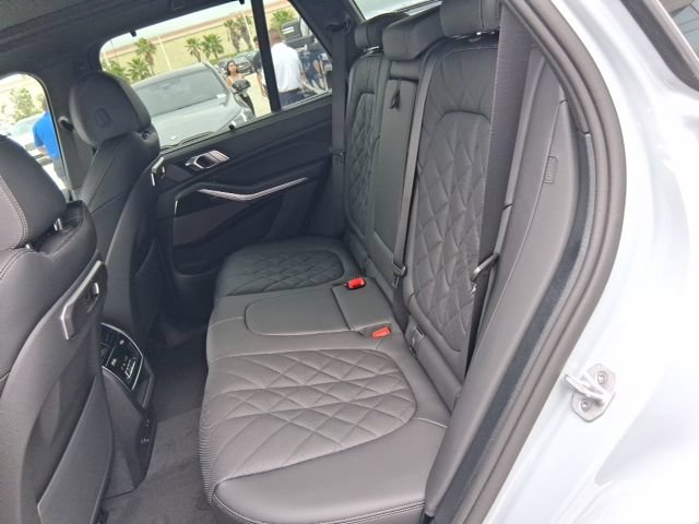 New 2026 BMW X5 sDrive40i w/ M Sport Package RWD image 16