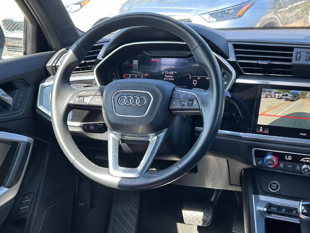 Used 2023 Audi Q3 2.0T Premium Plus w/ Premium Plus Package AWD/4WD image 39