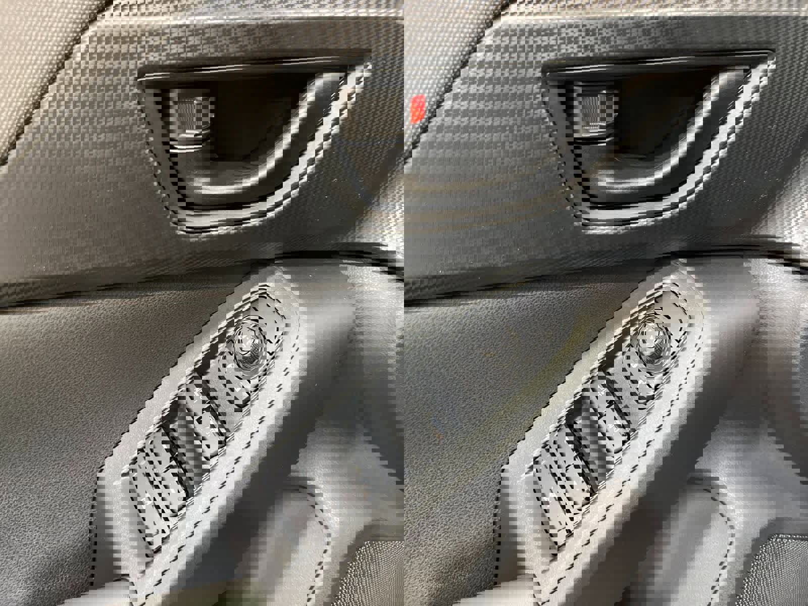 New 2025 Subaru Crosstrek 2.0i Premium image 14