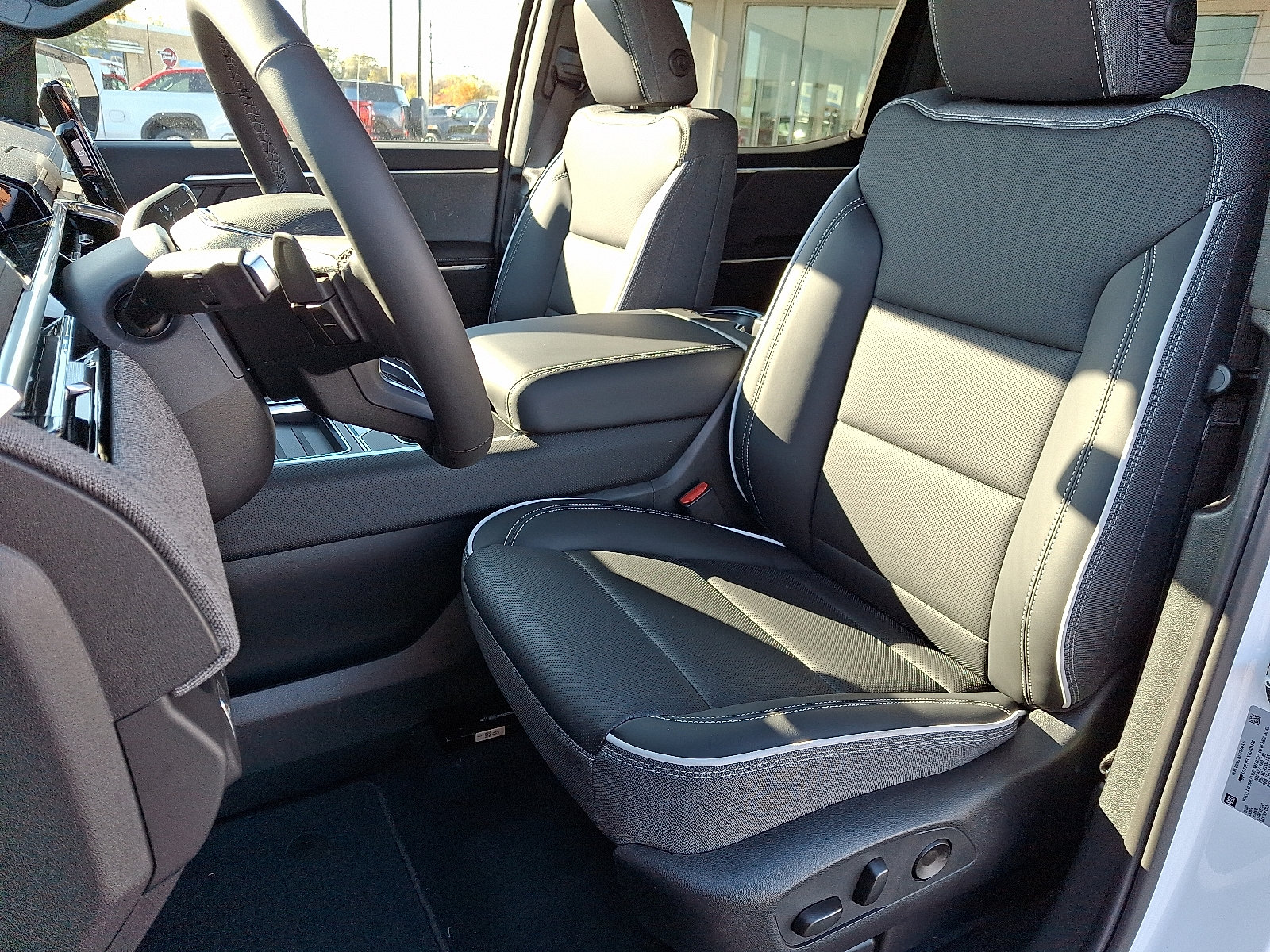 New 2026 GMC Sierra EV Elevation w/ LPO, Elevation Dark Package AWD/4WD image 6