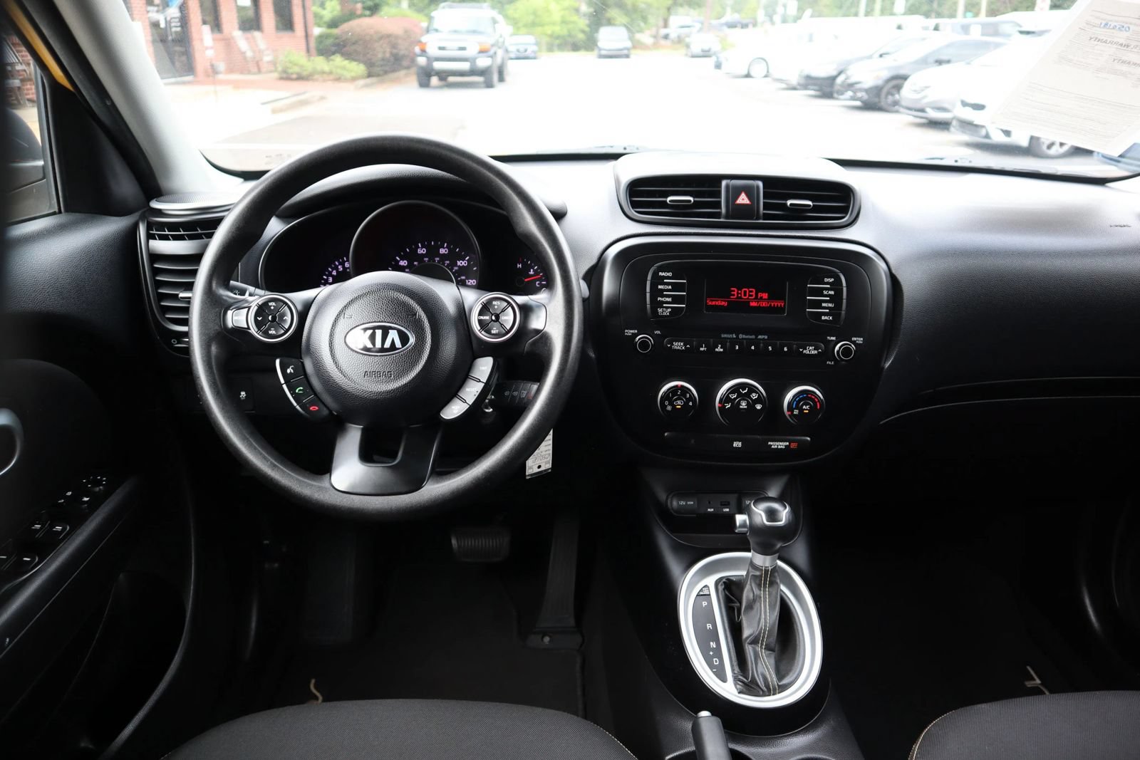 Used 2014 Kia Soul + FWD image 20