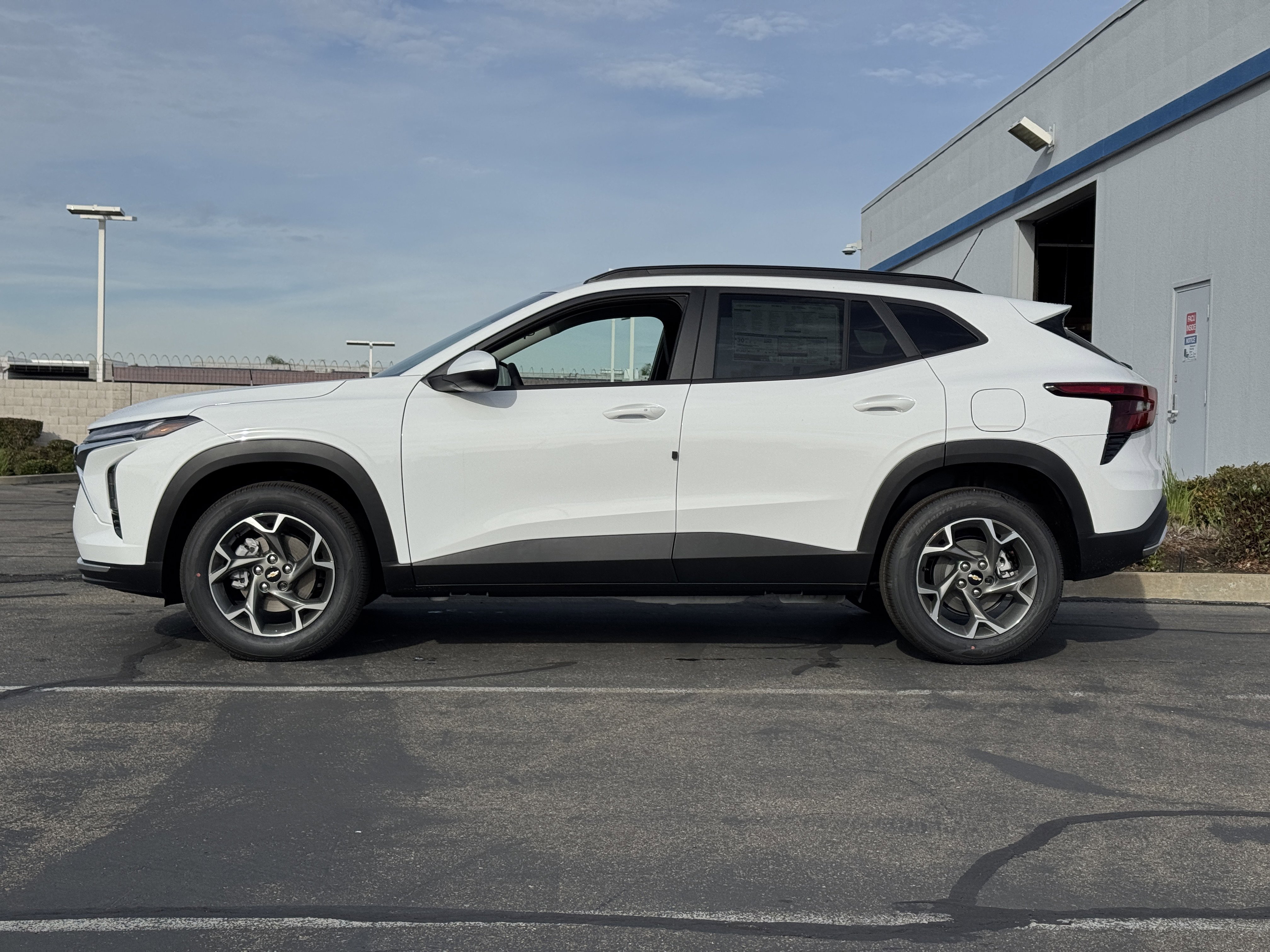 New 2026 Chevrolet Trax LT w/ Driver Confidence Package image 4