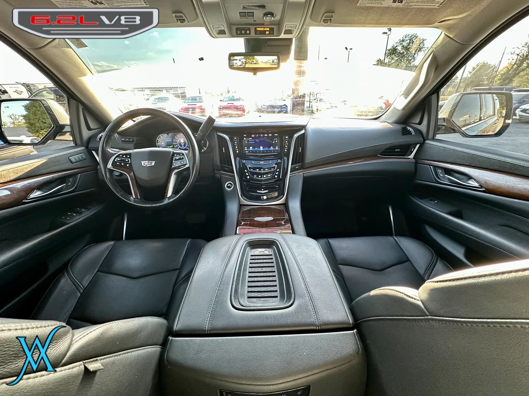 Used 2020 Cadillac Escalade Luxury AWD/4WD image 29