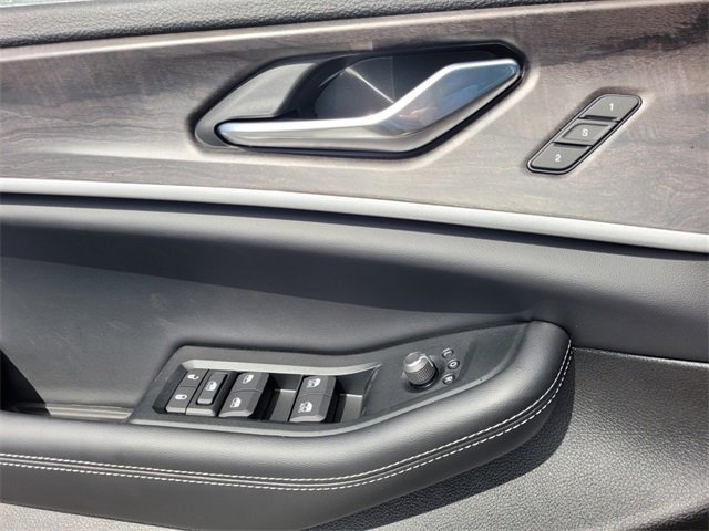 New 2025 Jeep Grand Cherokee Limited image 21