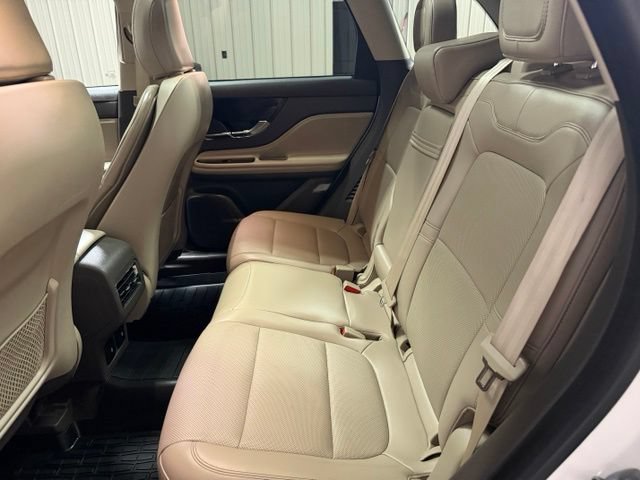 Used 2024 Lincoln Corsair AWD w/ Equipment Group 101A image 18