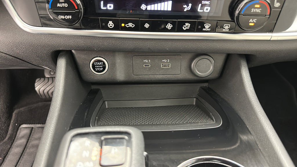 Used 2023 Nissan Rogue SV w/ SV Premium B Package AWD/4WD image 19