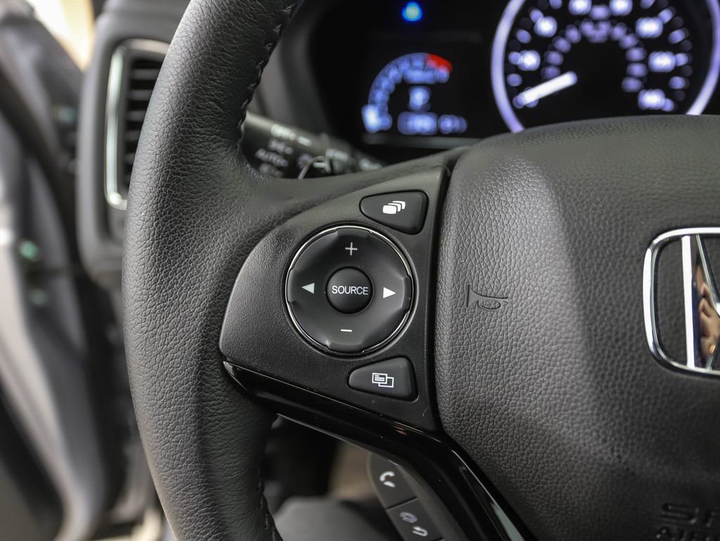 Used 2022 Honda HR-V EX-L image 12
