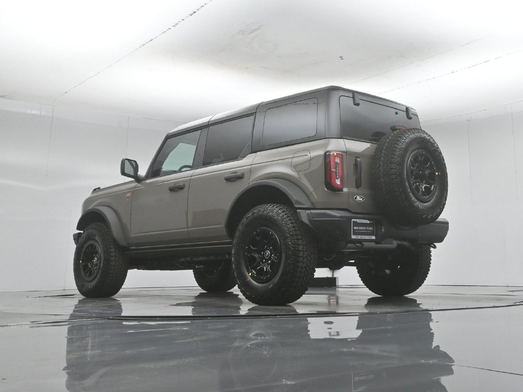 New 2026 Ford Bronco Badlands AWD/4WD image 46