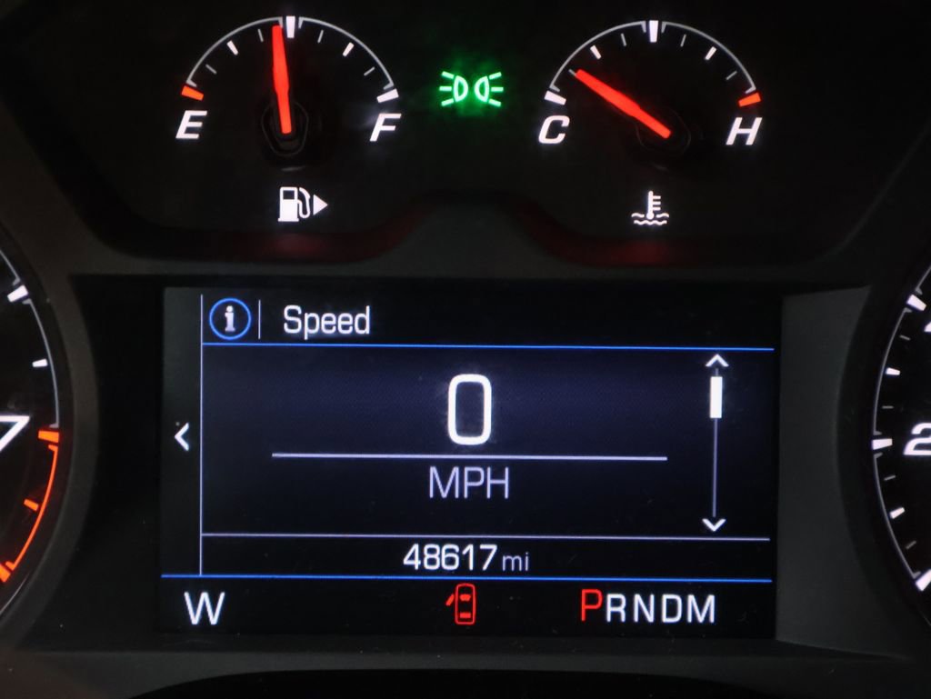 Used 2022 Chevrolet Camaro LT RWD image 19