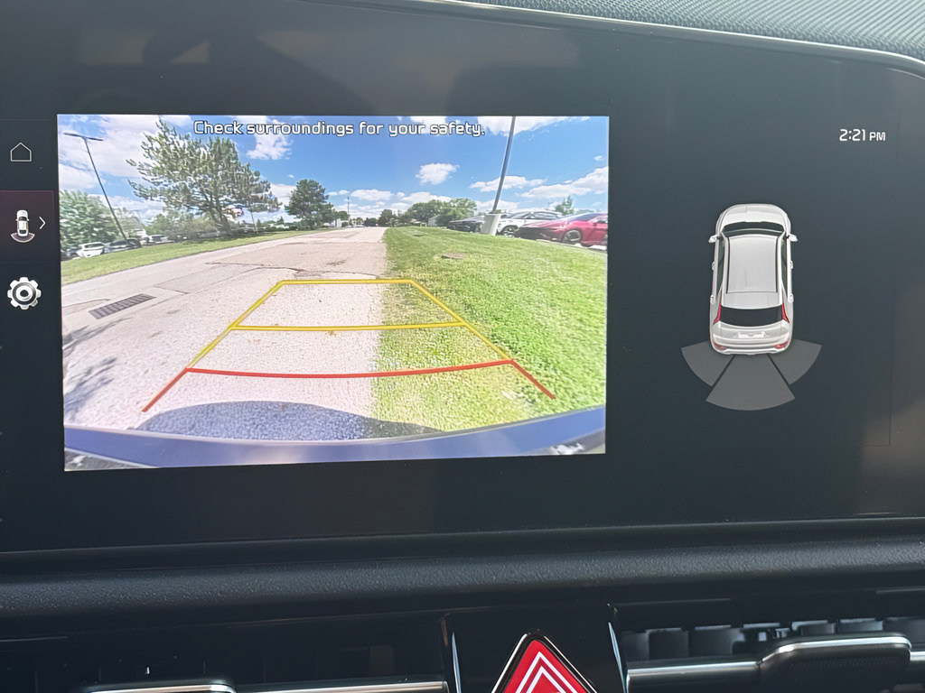 Used 2023 Kia Niro EX w/ EX Cold Weather Package FWD image 29