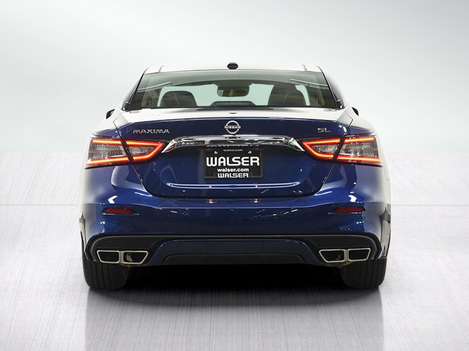 Used 2023 Nissan Maxima SL FWD image 4