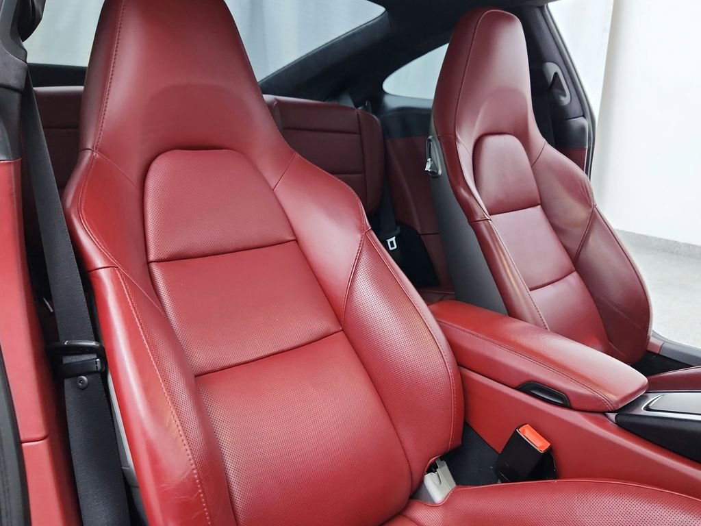 Used 2017 Porsche 911 Carrera 4S image 33